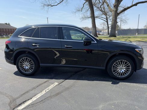 Certified 2026 Mercedes-Benz GLC 300 4MATIC image 8