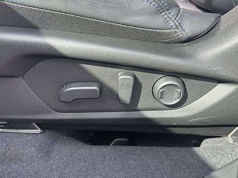 Used 2025 Subaru Forester Limited w/ Protection Package (1PH) image 13