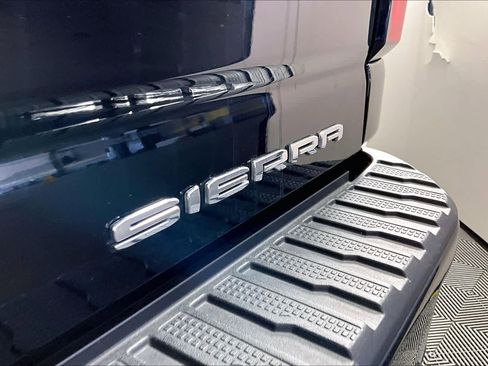 Certified 2025 GMC Sierra 3500 Denali w/ Denali Reserve Package image 29