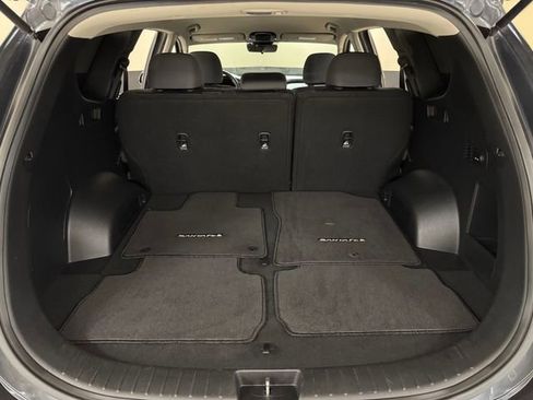Used 2022 Hyundai Santa Fe SEL image 20