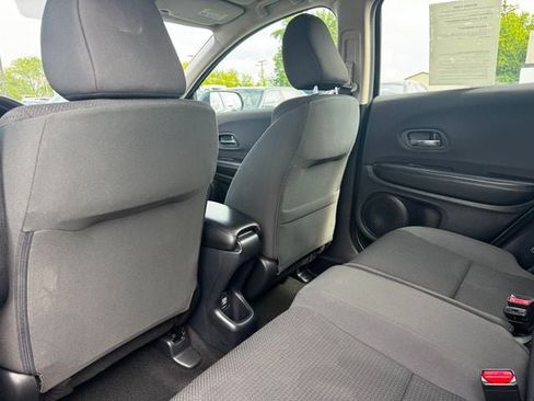 Used 2019 Honda HR-V LX image 13