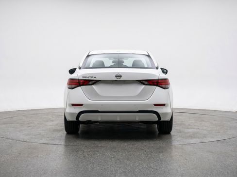 Used 2025 Nissan Sentra S FWD image 7