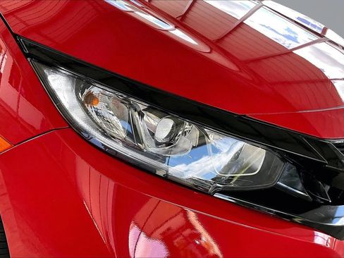 Used 2019 Honda Civic Sport image 28