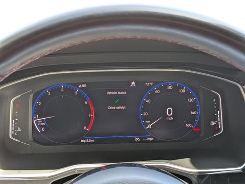 Used 2020 Volkswagen Jetta GLI Autobahn image 25