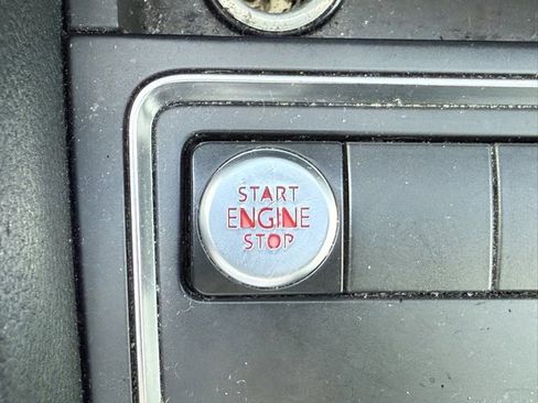 Used 2015 Volkswagen Jetta S image 21