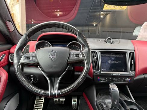 Used 2019 Maserati Levante GTS image 29