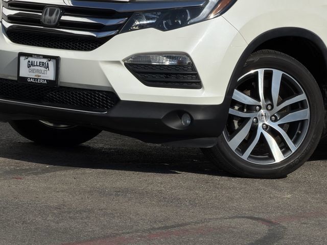 Used 2017 Honda Pilot Elite image 13
