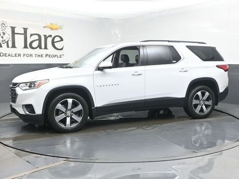 Used 2019 Chevrolet Traverse LT w/ LT Premium Package image 34