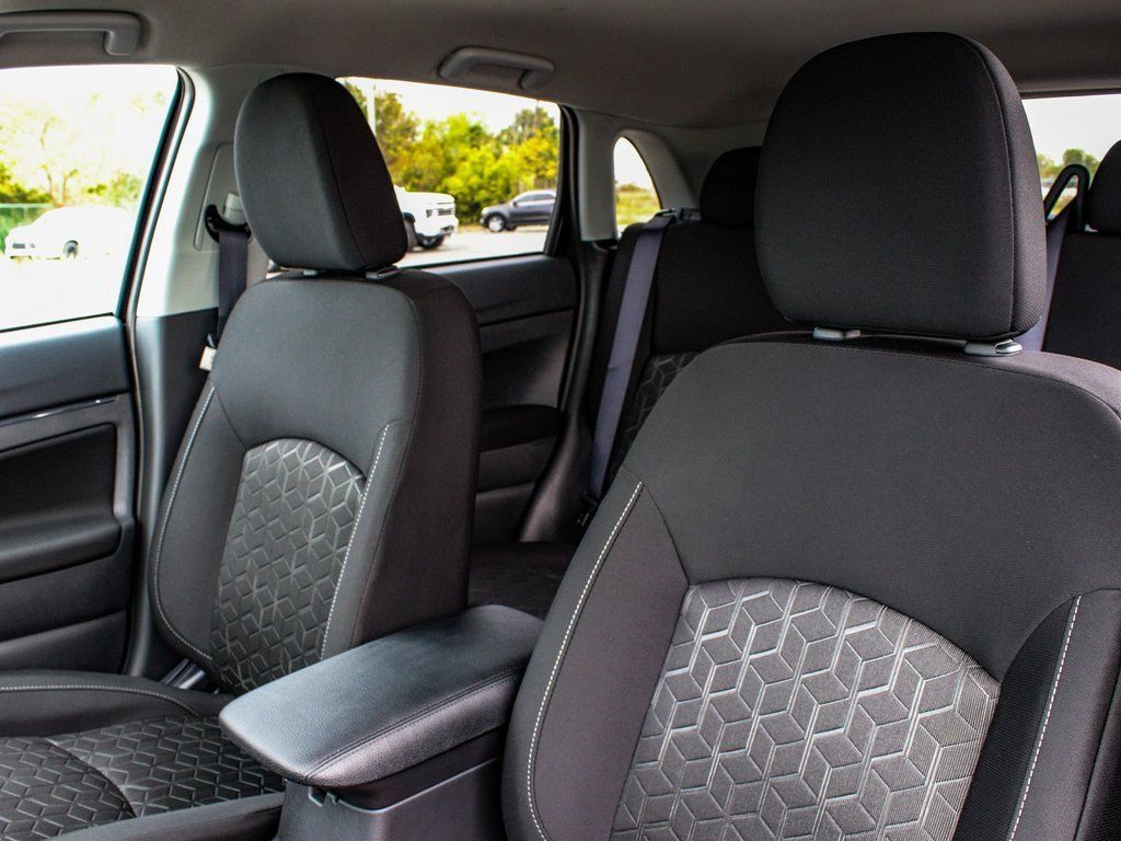 New 2025 Mitsubishi Outlander Sport ES AWD/4WD image 30