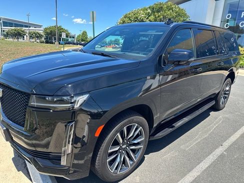 Used 2021 Cadillac Escalade ESV Sport AWD/4WD image 1