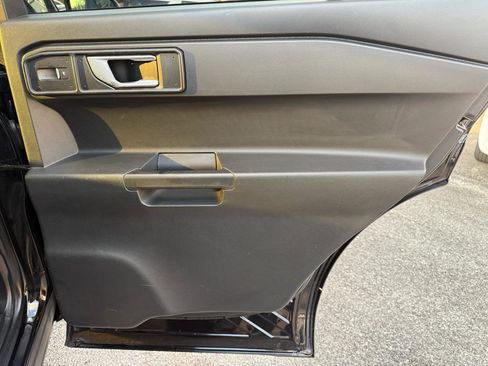 Used 2021 Ford Explorer 4WD Police Interceptor image 23