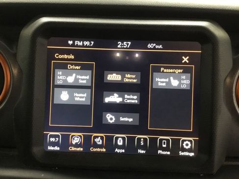 Used 2022 Jeep Gladiator Mojave w/ Cold Weather Group AWD/4WD image 23