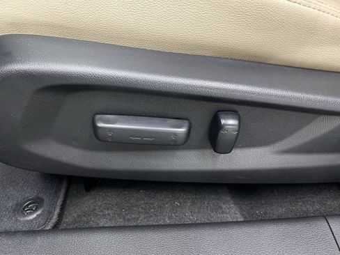 Used 2018 Honda Clarity Touring image 18