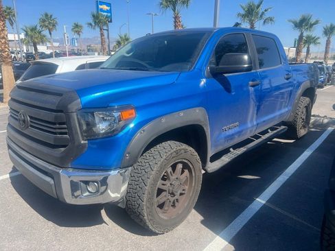 Used 2016 Toyota Tundra SR5 w/ SR5 Upgrade Package RWD image 28
