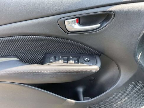 Used 2015 Dodge Dart SE w/ Convenience Group FWD image 17