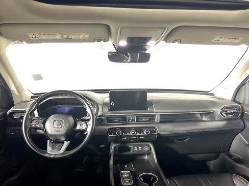 Used 2023 Honda Pilot Elite image 12