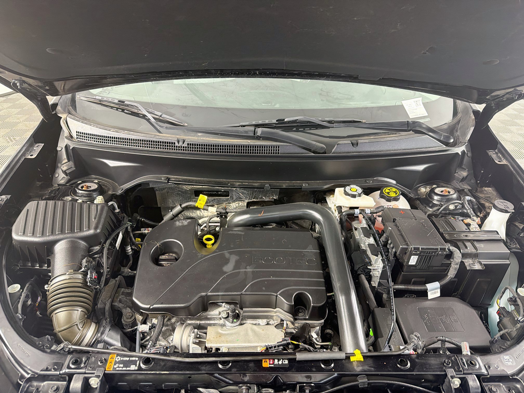Used 2023 Chevrolet Equinox LS w/ LS Convenience Package FWD image 34