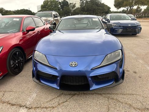 Used 2023 Toyota Supra RWD image 2