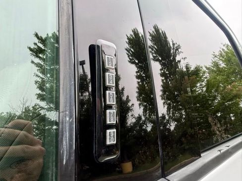 Used 2017 Ford F350 XLT w/ XLT Value Package AWD/4WD image 11