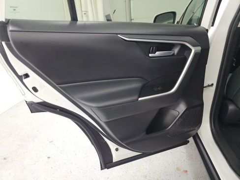 Certified 2023 Toyota RAV4 XLE image 29