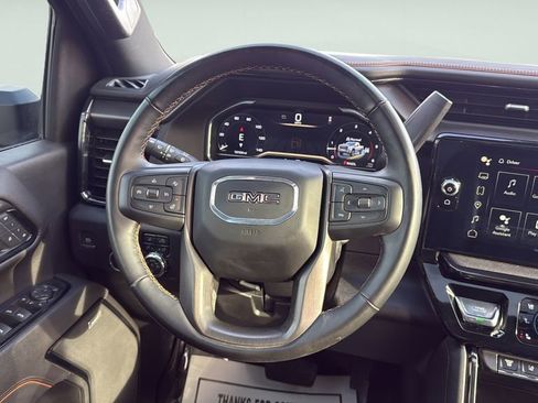 Used 2025 GMC Sierra 3500 AT4 w/ AT4 Premium Plus Package image 15