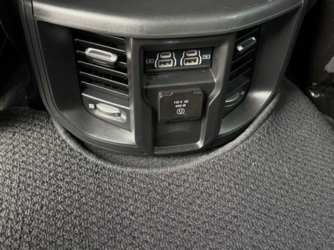 Used 2024 RAM 2500 Laramie image 22