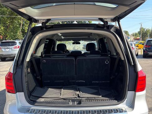 Used 2013 Mercedes-Benz GL 450 4MATIC image 16