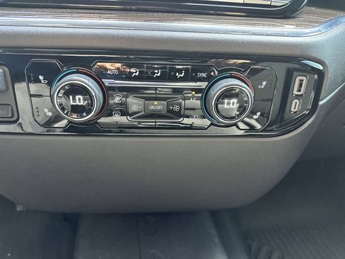 Used 2024 Chevrolet Silverado 1500 LT Trail Boss AWD/4WD image 19