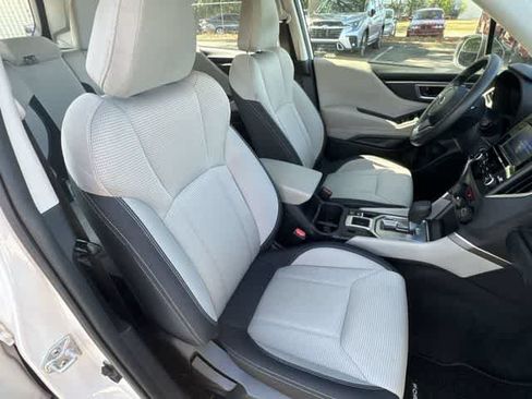 Used 2023 Subaru Forester AWD/4WD image 20