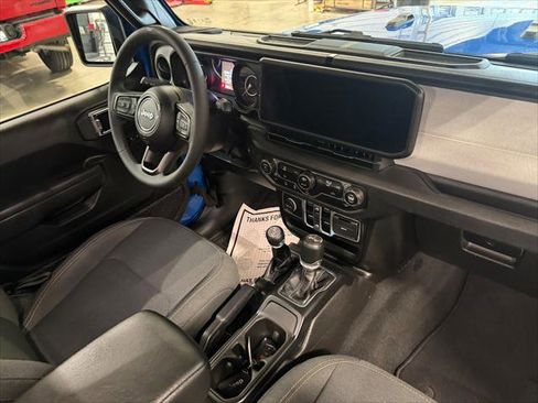 Certified 2025 Jeep Wrangler Unlimited Sport AWD/4WD image 14