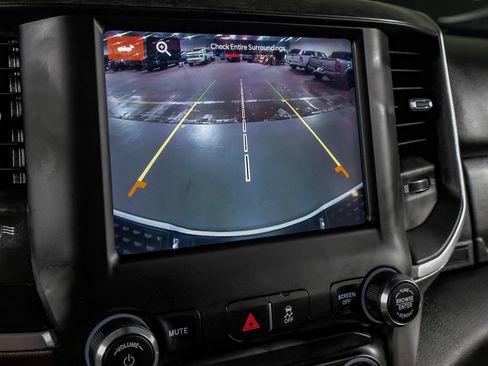 Used 2024 RAM 3500 Big Horn image 22