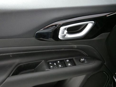 Used 2024 Jeep Compass Latitude w/ Convenience Group image 25