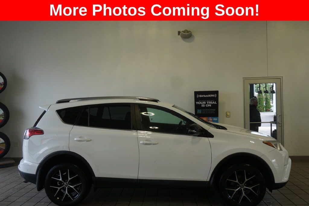 Used 2018 Toyota RAV4 SE w/ Power Extra Value Package AWD/4WD image 2