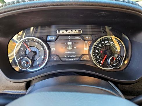 Used 2024 RAM 2500 Laramie image 28