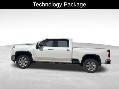 Used 2022 Chevrolet Silverado 2500 LTZ image 5
