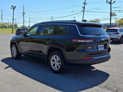 Used 2022 Jeep Grand Cherokee L Limited AWD/4WD image 4