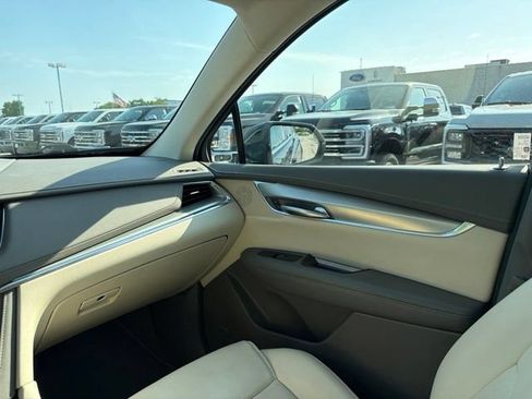 Used 2019 Cadillac XT5 Luxury AWD/4WD image 21