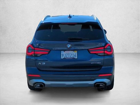 Certified 2024 BMW X3 xDrive30i w/ Premium Package image 7