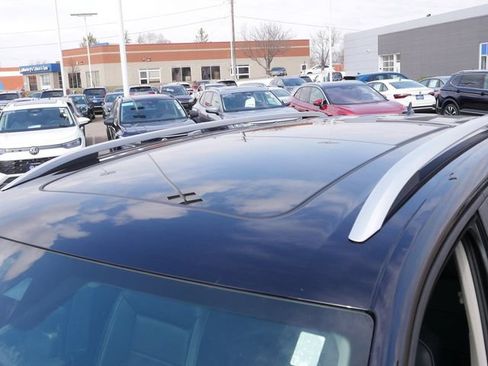Certified 2023 Volkswagen Atlas SEL AWD/4WD image 11