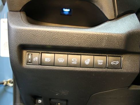 Used 2023 Toyota RAV4 XSE image 19