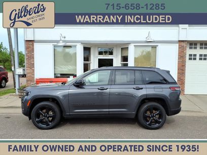 Used 2023 Jeep Grand Cherokee Altitude