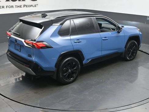 Used 2024 Toyota RAV4 XSE w/ Weather Package AWD/4WD image 41
