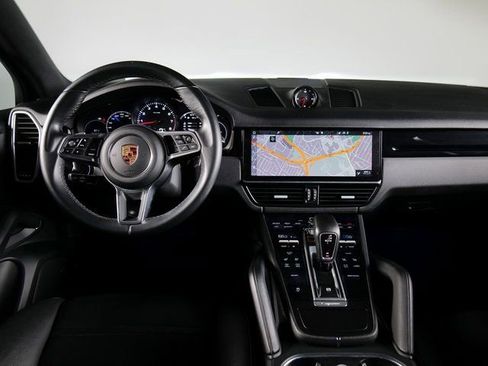 Certified 2019 Porsche Cayenne AWD/4WD image 14