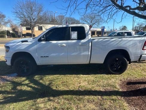 Used 2021 RAM 1500 Big Horn image 12