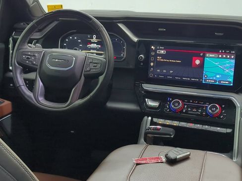 Used 2024 GMC Sierra 1500 Denali Ultimate AWD/4WD image 37