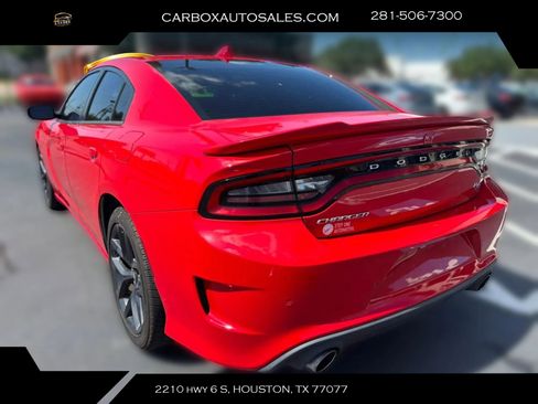 Used 2019 Dodge Charger R/T RWD image 4
