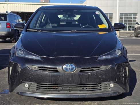 Used 2022 Toyota Prius image 2