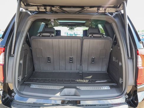 New 2026 GMC Yukon AT4 Ultimate AWD/4WD image 5