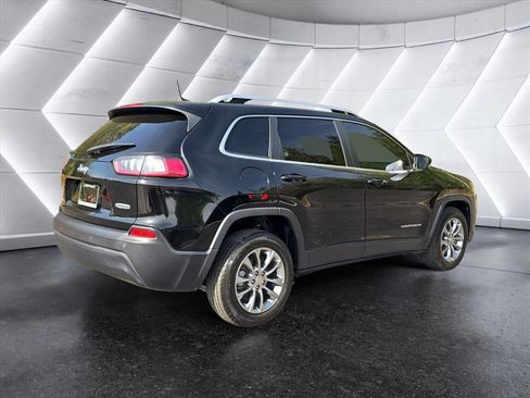 Used 2021 Jeep Cherokee Latitude Plus FWD image 5