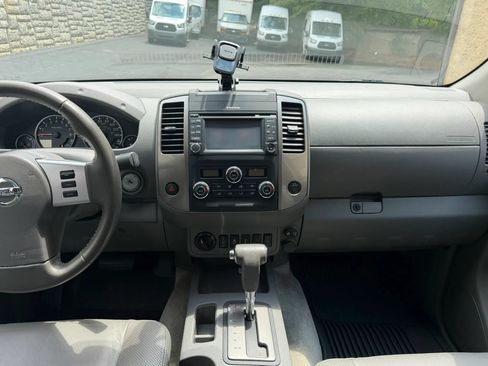 Used 2017 Nissan Frontier SL AWD/4WD image 20